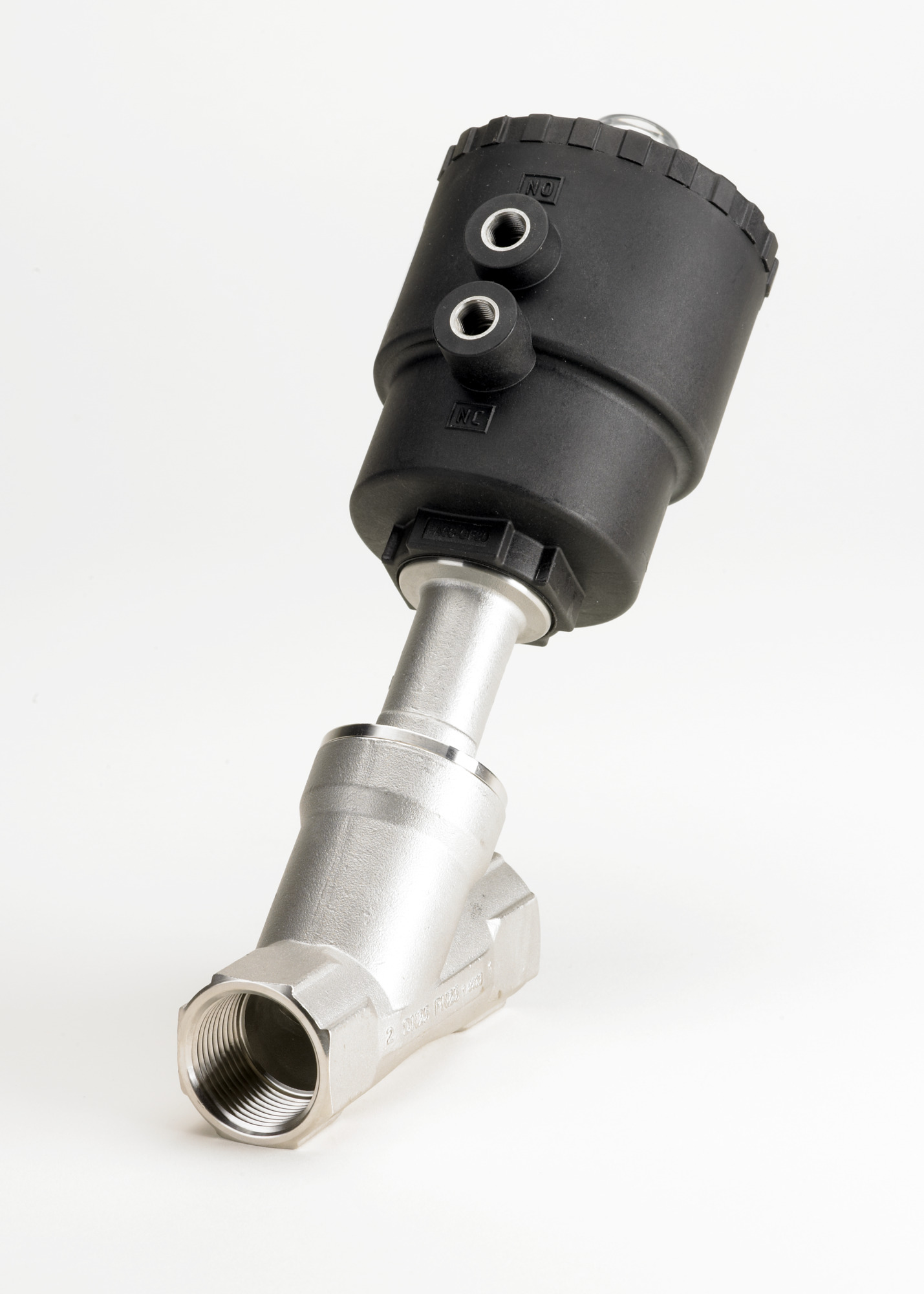 AV 210B 15SS G 12T NC000